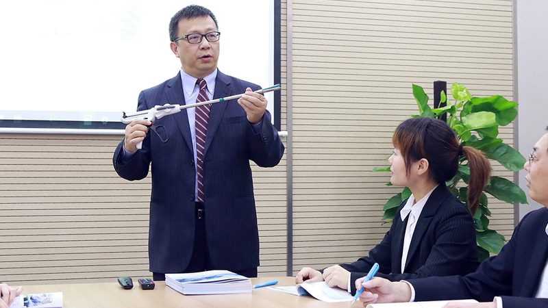 企业培训课程内容分类解析：揭秘职场进阶的秘密武器